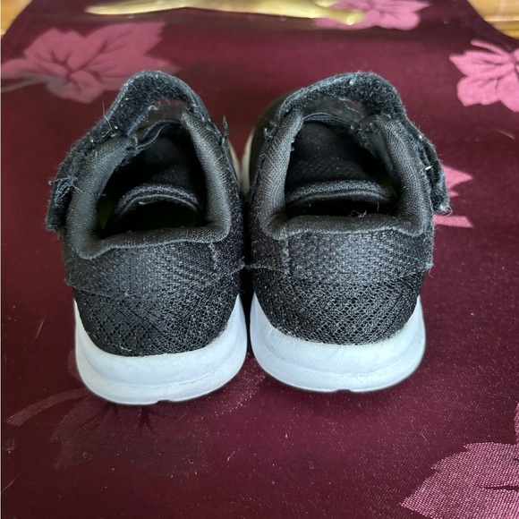 Baby sneakers - Picture 4 of 5